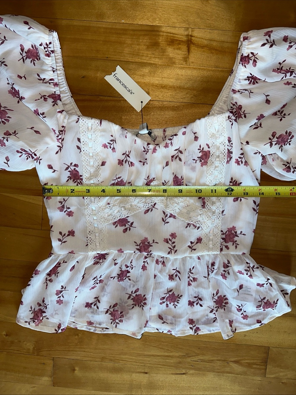 Francesca's Collections White Floral Puff-Sleeve Peplum Top - Picture 5 of 7